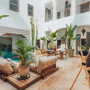 a-luxury-unique-home-style-concept.marrakeshhotelsmorocco.com/
