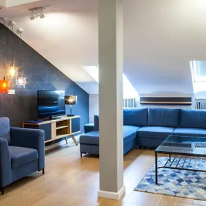 Apartahotel Portal House 