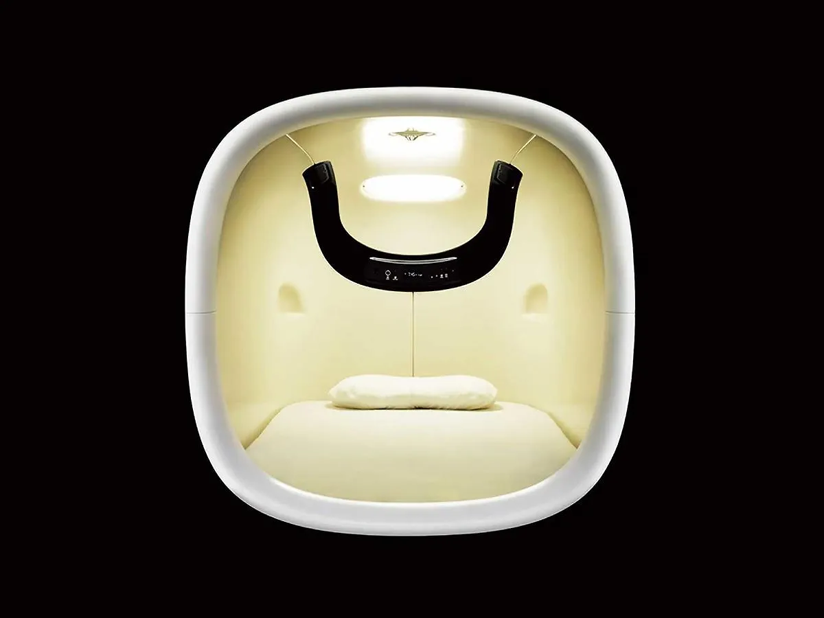 9H Nine Hours Akasaka Sleep Lab Tokyo Capsule hotel